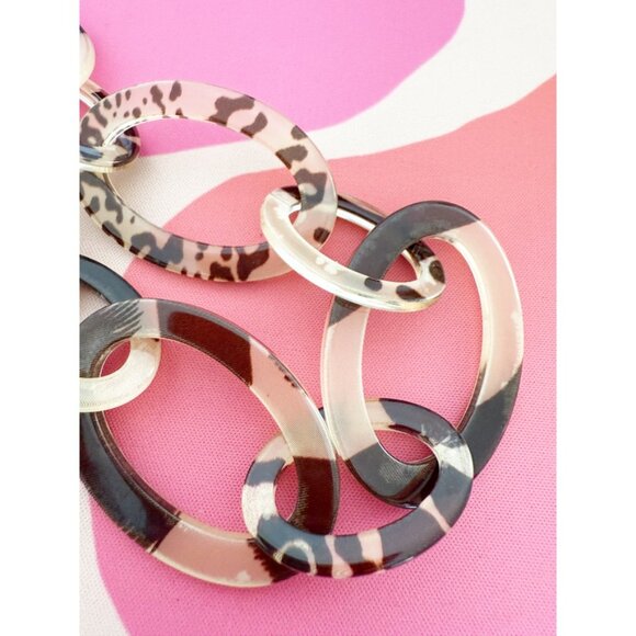 Animal Print Lightweight Jungle Resin Link Necklace - Picture 3 of 4